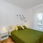 Apartment Nina *