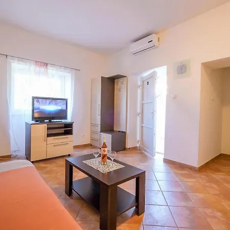 Nina Apartamento Rovinj